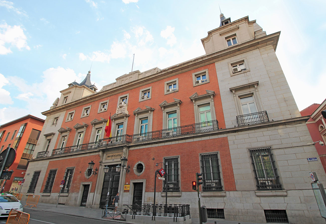 Instalación de detección contra incendios y actuaciones en instalación eléctrica para la sede del Ministerio de Justicia en Madrid